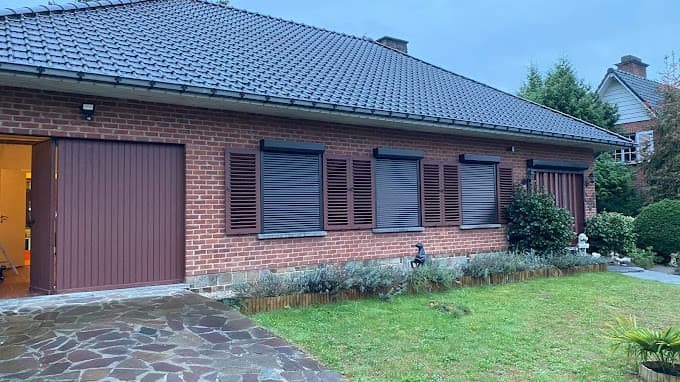 VOLET ELECTRIQUE SOMFY DOUR